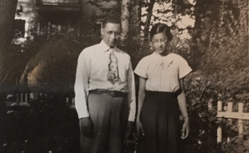 Kenneth Melville with his daughter Enid in 1949