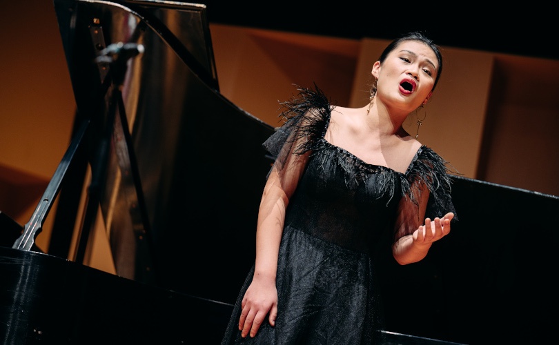 Jingjing Xu performing at the Wirth Vocal Prize competition